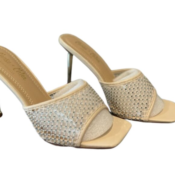 CHASE C + CHLOE CREAM MESH KITTEN HEEL - Picture 3 of 3